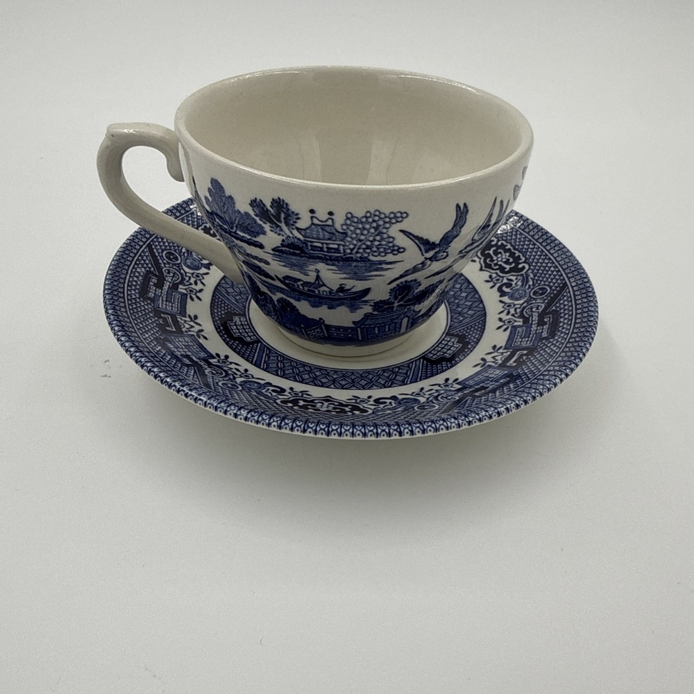 Churchill England Blue Willow Tea Cup and Saucer Set (1 Cup 1 Saucer)